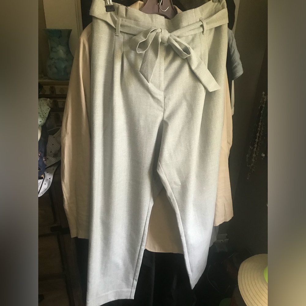 LOFT Pants - Picture 6 of 10